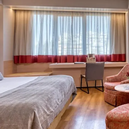 Divani Caravel Hotel