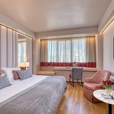 Divani Caravel Hotel 5*