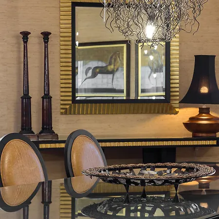 Divani Caravel Hotel