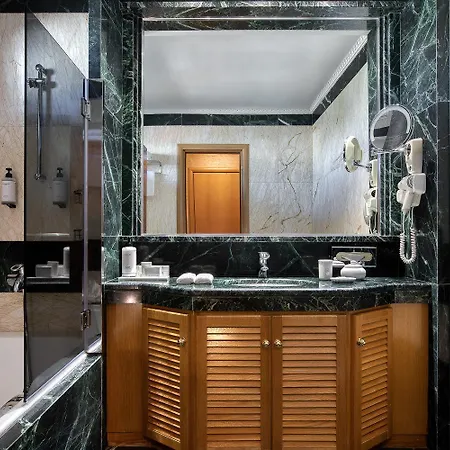 Divani Caravel